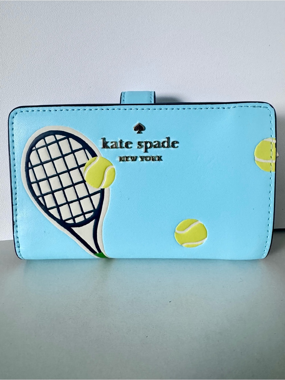 Kate Spade Grand Slam Tennis Medium Billfold Wallet Like New